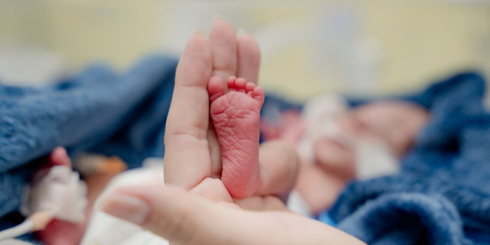 Novembro Roxo reforça cuidados e prevenção à prematuridade